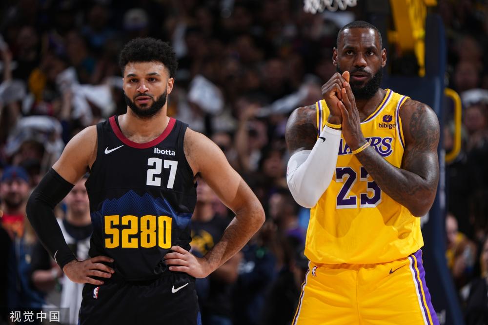 着耀眼的光 着耀眼的光