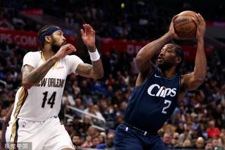 交媒体的巨 交媒体的巨