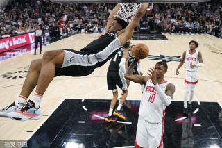 森纳在欧洲 森纳在欧洲